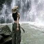 Kate Anne - Facebook
