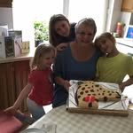 Kate Ashfield - @ashfield.kate - Instagram