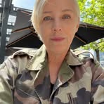 Kate Bard - Facebook