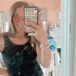 @kate.bruner_closet - Instagram