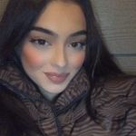 Kate Bustos - @kate_bustoss - Instagram