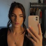 Kate 🌺 - @katebutterfill - Instagram