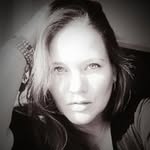 Kate Coe - @lilsmushiesbakery - Instagram