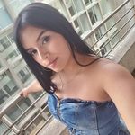 Kate Comer - @katecomer19 - Instagram
