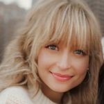 Kate Davison - @katedavisontv - Instagram