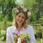 Kate - Florist & Flower Farmer - @tangleandthyme - Instagram