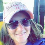 Kate, Pink Hat Farmer - @pinkhatfarmer - Instagram
