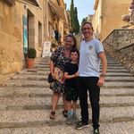 Kate Gardiner - @kate.gardiner12 - Instagram