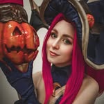 Kate | German Cosplaygirl - @lumina_cosplay - Instagram