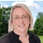 Kate Bratschi - @kate_gorerealestate - Instagram