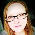 Kate Hare - @katethepyghead - Instagram