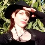 Kate Hawes - @nouveau.systeme - Instagram