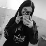 kate - @katekoenigz - Instagram