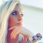 Kate LaVelle - @k8_lav - Instagram