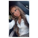 Katie Lavelle - @katielavelle10 - Instagram