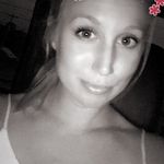 Katie Beth - @kateleclaire - Instagram