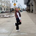 Kate Lett - @katelett28 - Instagram