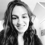 Kate Levesque - @katelev81 - Instagram