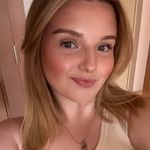 Katie Levitt - @kat13.l3v - Instagram