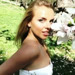 Kate Lochmann - @katelochmann - Instagram