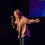 Kate Lowe - @katelowe_music - Instagram