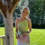 Katie Lyons - @katielyons99 - Instagram