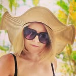Kate Macgregor - @katemacgregor2000 - Instagram