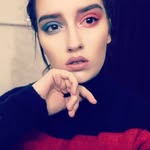 Kate Matthews - @katemattart - Instagram