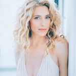 Kate Michaels - @katemichaels42 - Instagram