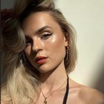 Kate Milton - @beliybelil - Instagram