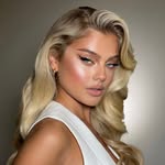 Kate Motovilova - @kate_motovilova - Instagram