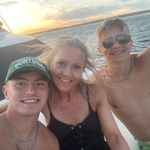 Kate Newman - @katenewman - Instagram