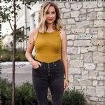 Katie Pingree - @chicandlegalmom - Instagram