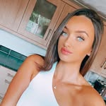 Kate Roper - @kateroperrr - Instagram
