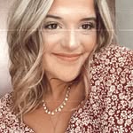 Katie Stamp - @kt.rose96 - Instagram