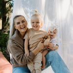Kate Stokes - @kateschiller33 - Instagram