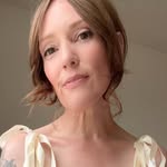 Katie Stratton - @katiespencilbox - Instagram