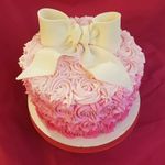 kate trout - @katetcakes - Instagram