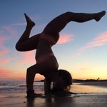 Kate Usher - @headstand_to_farmstand - Instagram