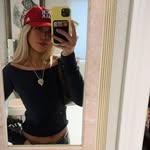 Kate Warta - @katewarta - Instagram
