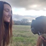 Kate Warwick - @kateclimbsmountains - Instagram