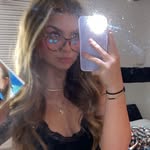 katieeeeee - @kateyeespam - Instagram