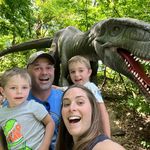 Levi, Katelyn, Hudson, Finley - @thedaymons - Instagram