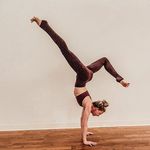 Kaitlyn Gage - @kgageyoga - Instagram
