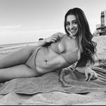 kate paige - @katelyngoldhammer - Instagram