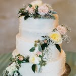 Katelyn Guthrie - @_kateskakes - Instagram