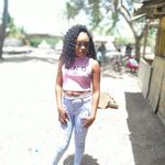 Katelyn Hackett - @queenbee9151 - Instagram