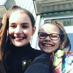 miley_Katelyn_BFFS - @miley_and_katelyn_bff_tumbling - Instagram