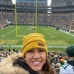 Katherine Bessie - Facebook