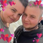 Catherine Burden - @catburden89 - Instagram